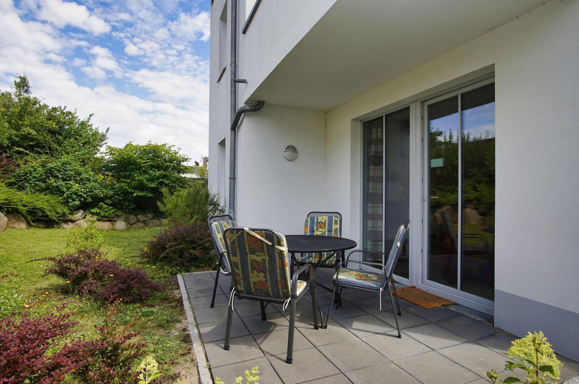 Terrasse, Gratis Nutzung Vom Ahoi Erlebnisbad Und Sauna In Sellin - Villa Antje Fewo 04 Goehren  Exterior photo